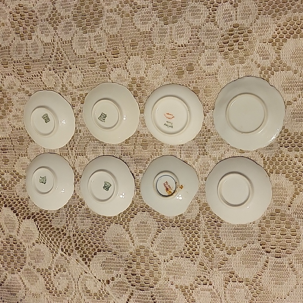 Vintage Tea Saucers - Picture 2 of 5